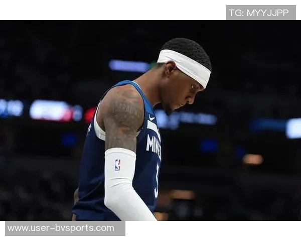 麦克丹尼尔斯全场拼搏35分钟16投10中斩获25分并送出4次盖帽 麦克丹尼尔斯全场拼搏35分钟16投10中斩获25分并送出4次盖帽